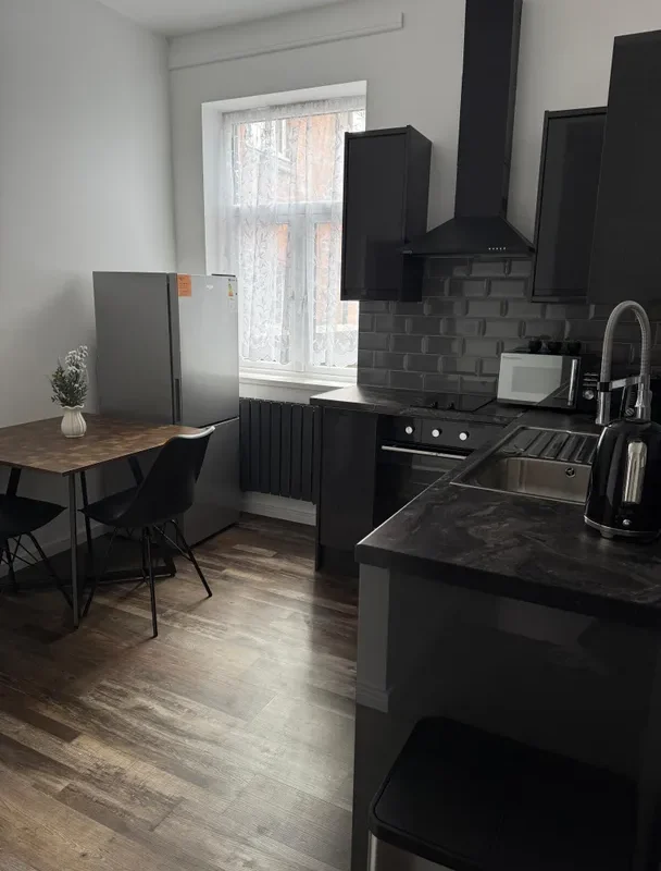BRAND NEW SERVICED APARTMENTS : WALSGRAVE ROAD, COVENTRY, CV2 4HE