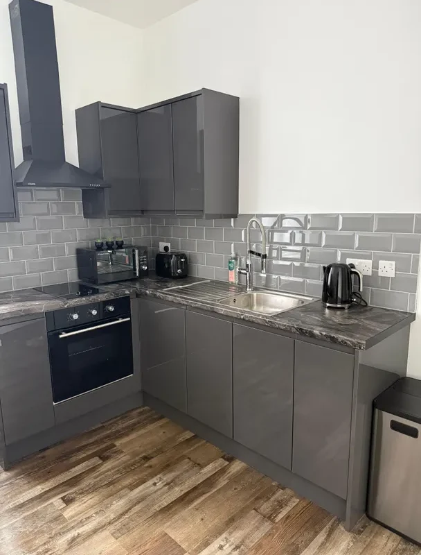 BRAND NEW SERVICED APARTMENTS : WALSGRAVE ROAD, COVENTRY, CV2 4HE