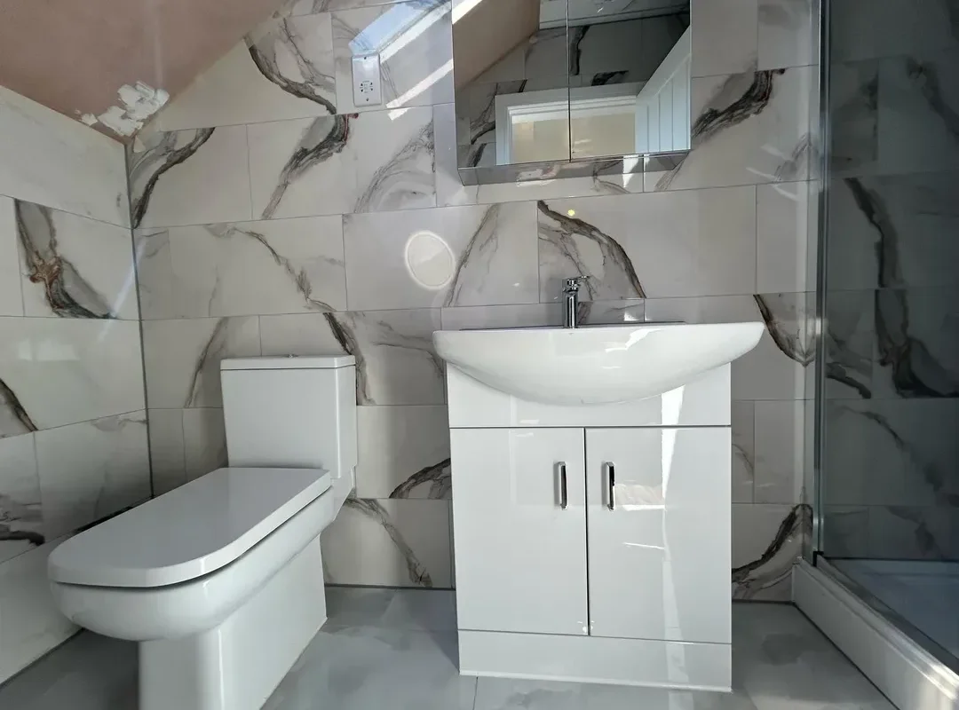 BRAND NEW SERVICED APARTMENTS : WALSGRAVE ROAD, COVENTRY, CV2 4HE